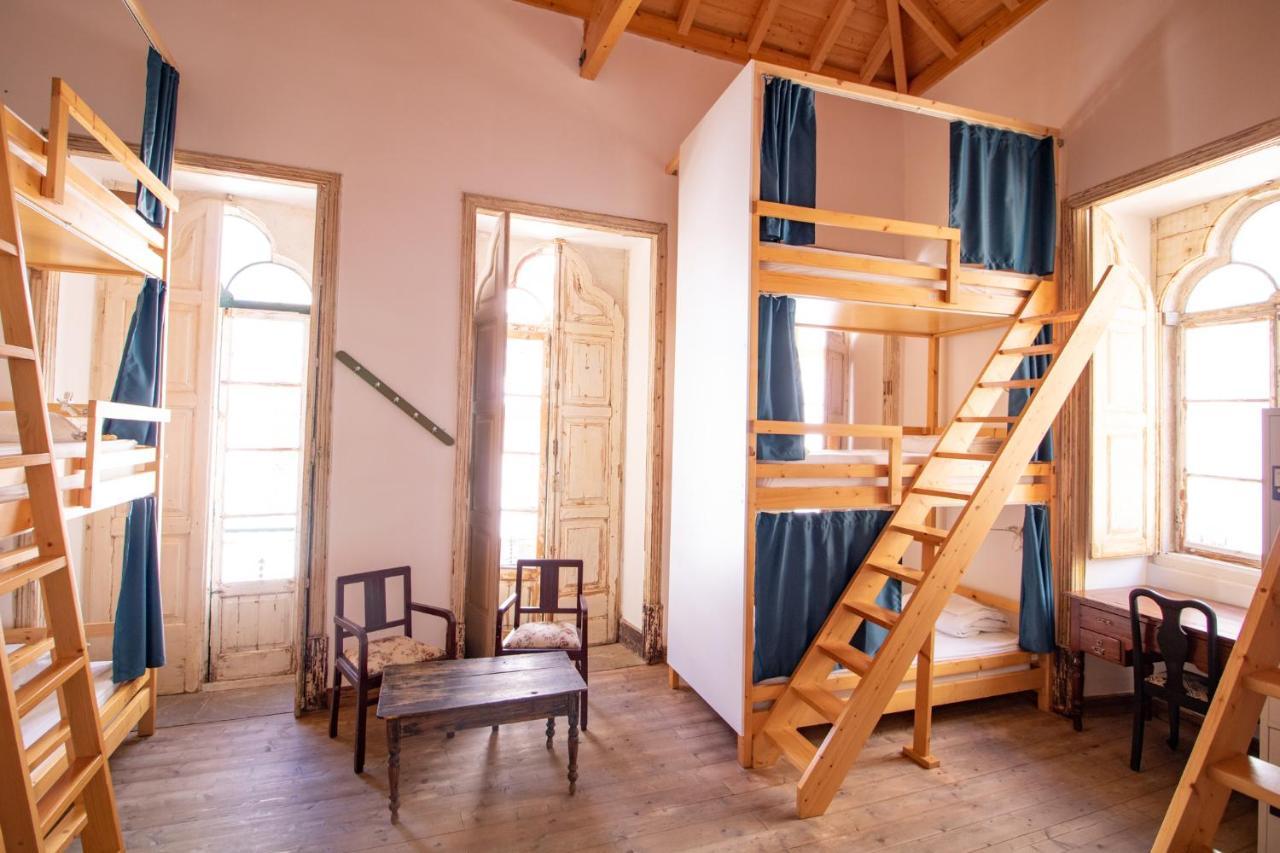 Tilia Hostel Faro Bagian luar foto