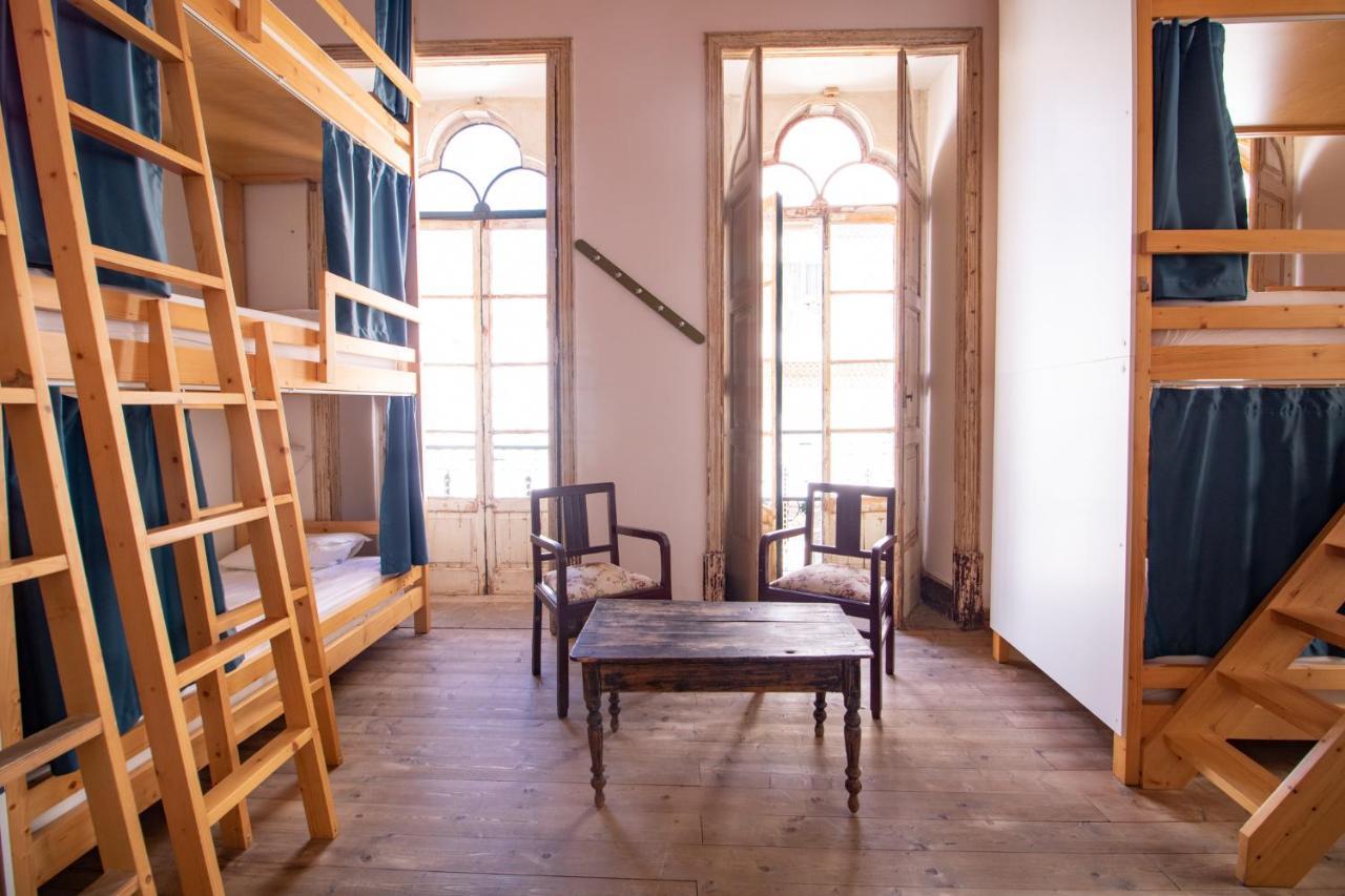 Tilia Hostel Faro Bagian luar foto