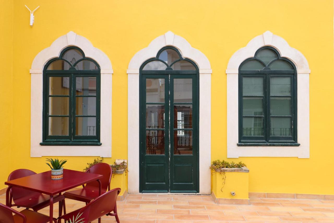 Tilia Hostel Faro Bagian luar foto
