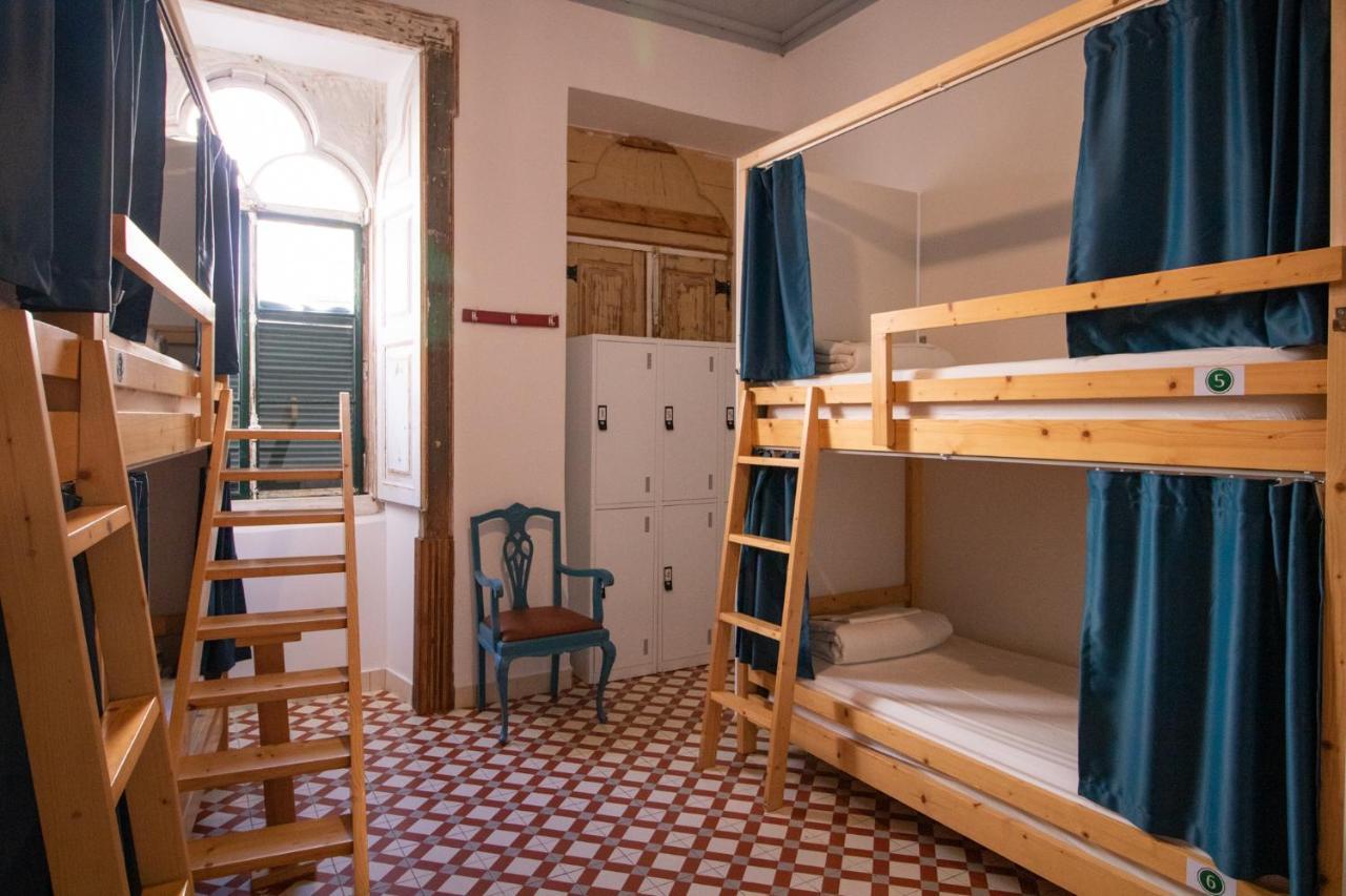 Tilia Hostel Faro Bagian luar foto