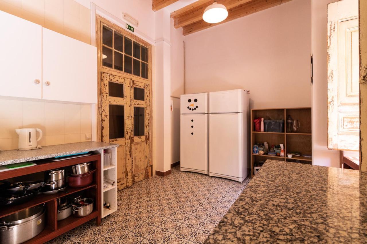 Tilia Hostel Faro Bagian luar foto