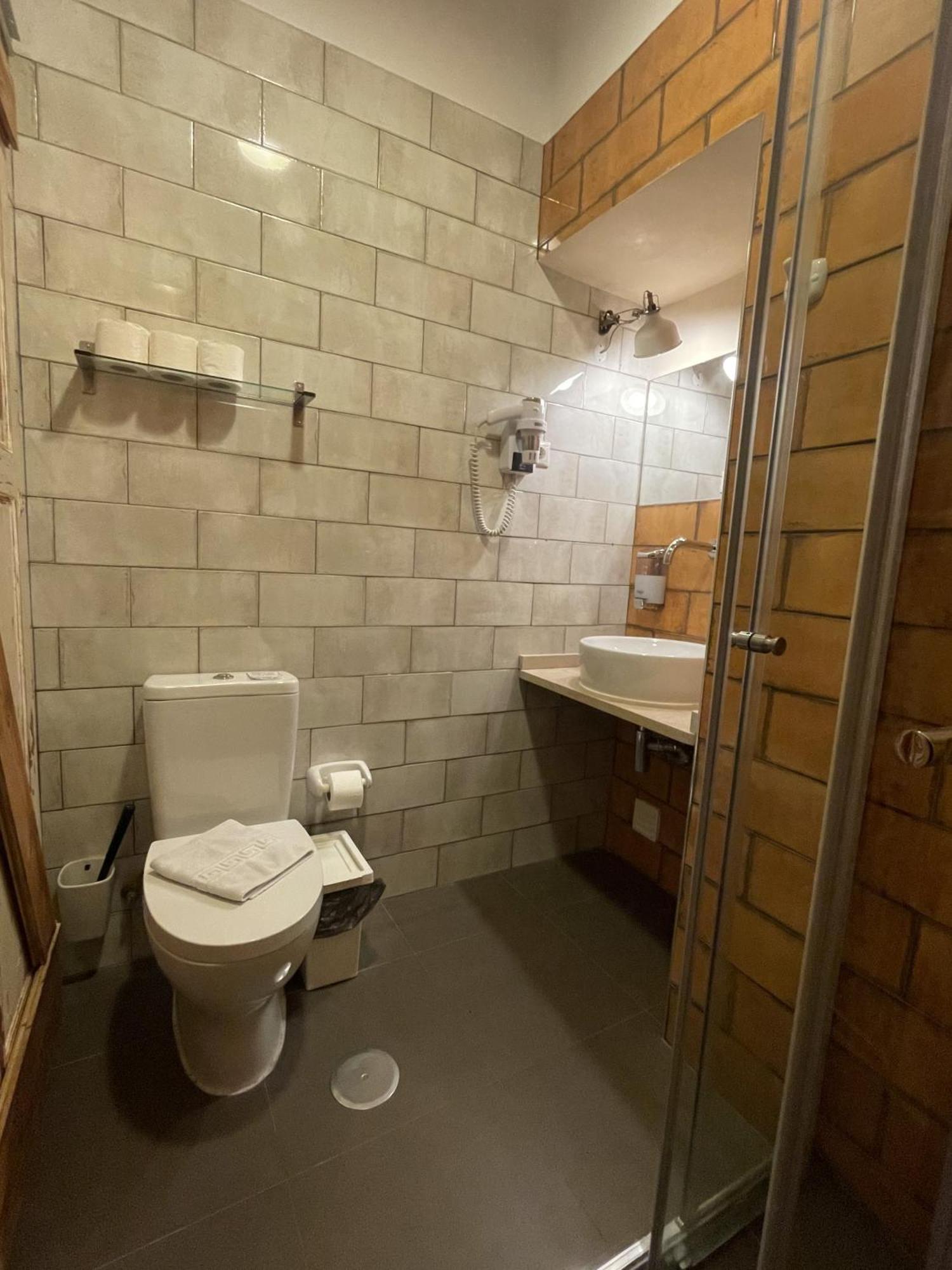 Tilia Hostel Faro Bagian luar foto