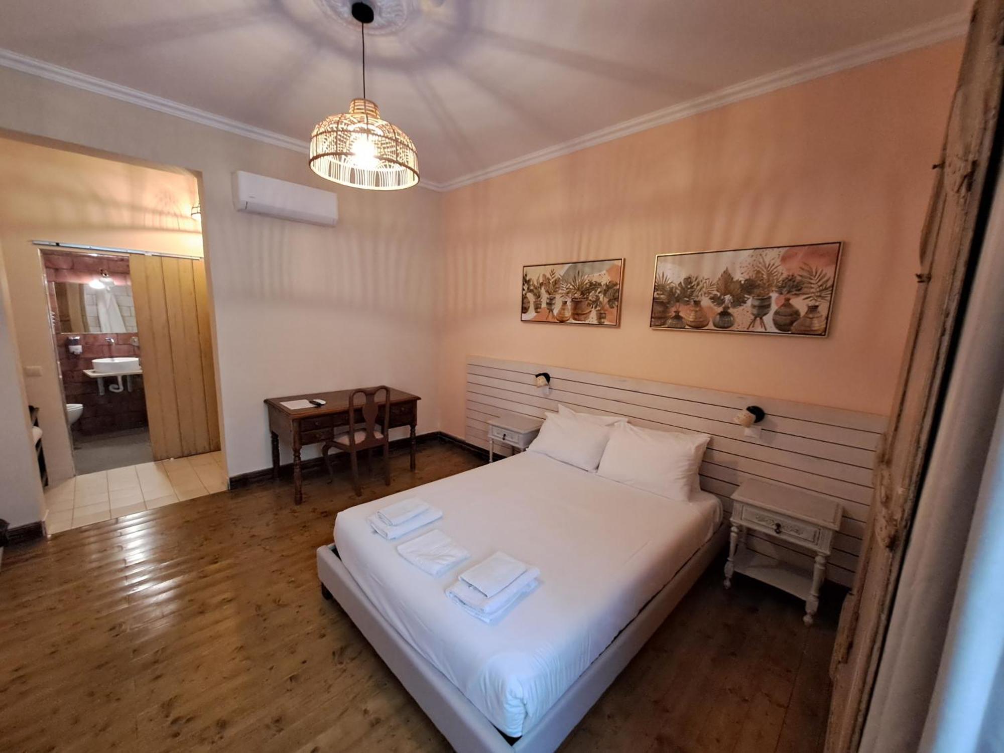 Tilia Hostel Faro Bagian luar foto